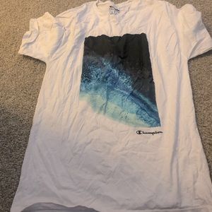 Men’s champion t-shirt